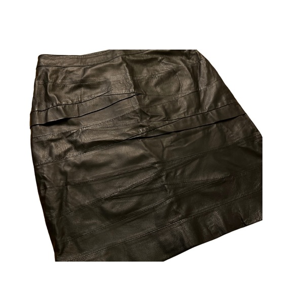 Linea Domani Leather Skirt 8 - Picture 1 of 9